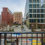 Krochmalna Browary Warszawskie With Air Conditioning And Parking By Renters Prestige Daire Varşova