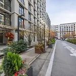 Krochmalna Browary Warszawskie With Air Conditioning And Parking By Renters Prestige Daire