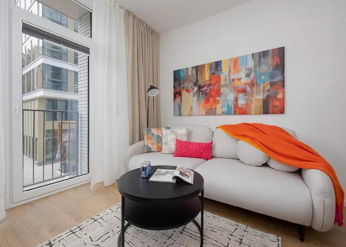 Krochmalna Browary Warszawskie With Air Conditioning And Parking By Renters Prestige Apartment Warsaw