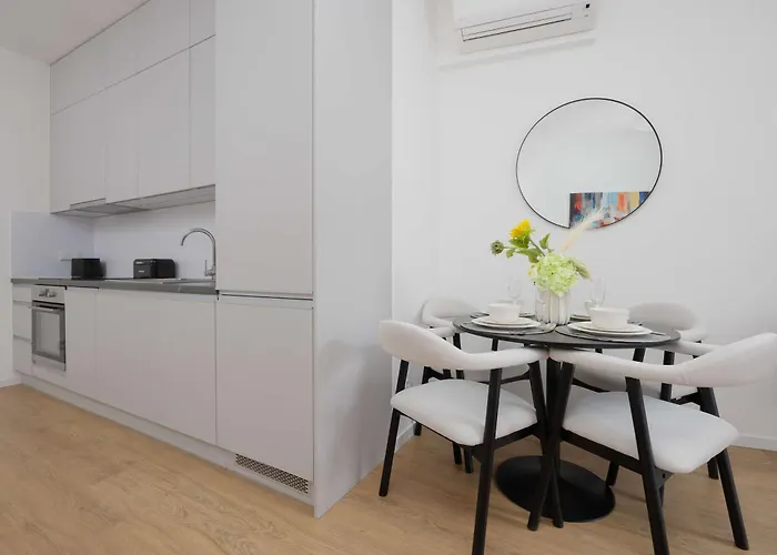 Krochmalna Browary Warszawskie With Air Conditioning And Parking By Renters Prestige *