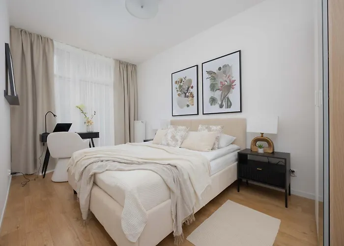 Krochmalna Browary Warszawskie With Air Conditioning And Parking By Renters Prestige Apartment