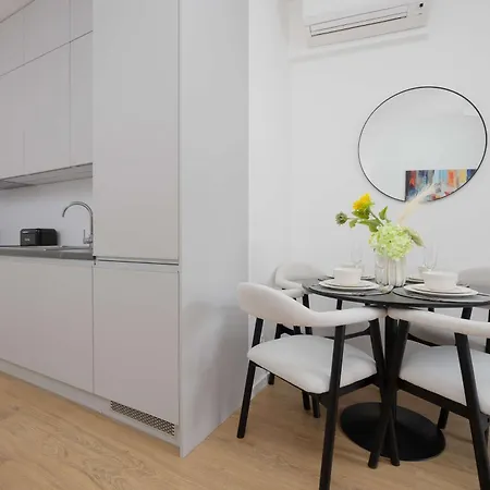 Krochmalna Browary Warszawskie With Air Conditioning And Parking By Renters Prestige *